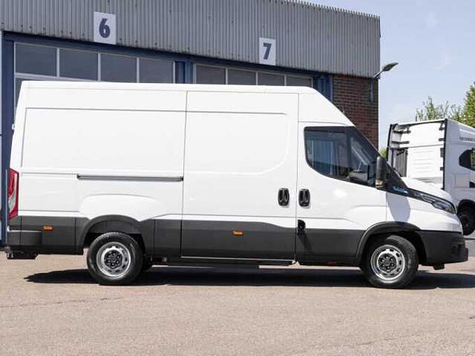 Iveco Daily 35S14E V  Kastenwagen Elektro