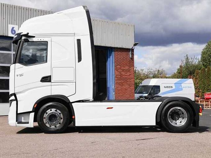 Iveco S-Way AS440S50T/P
